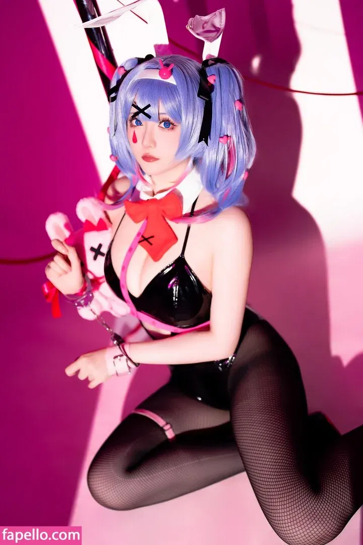 Hoshilily Onlyfans Photo Gallery 