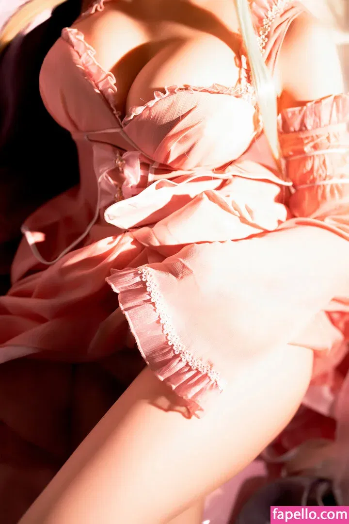 Hoshilily Onlyfans Photo Gallery 