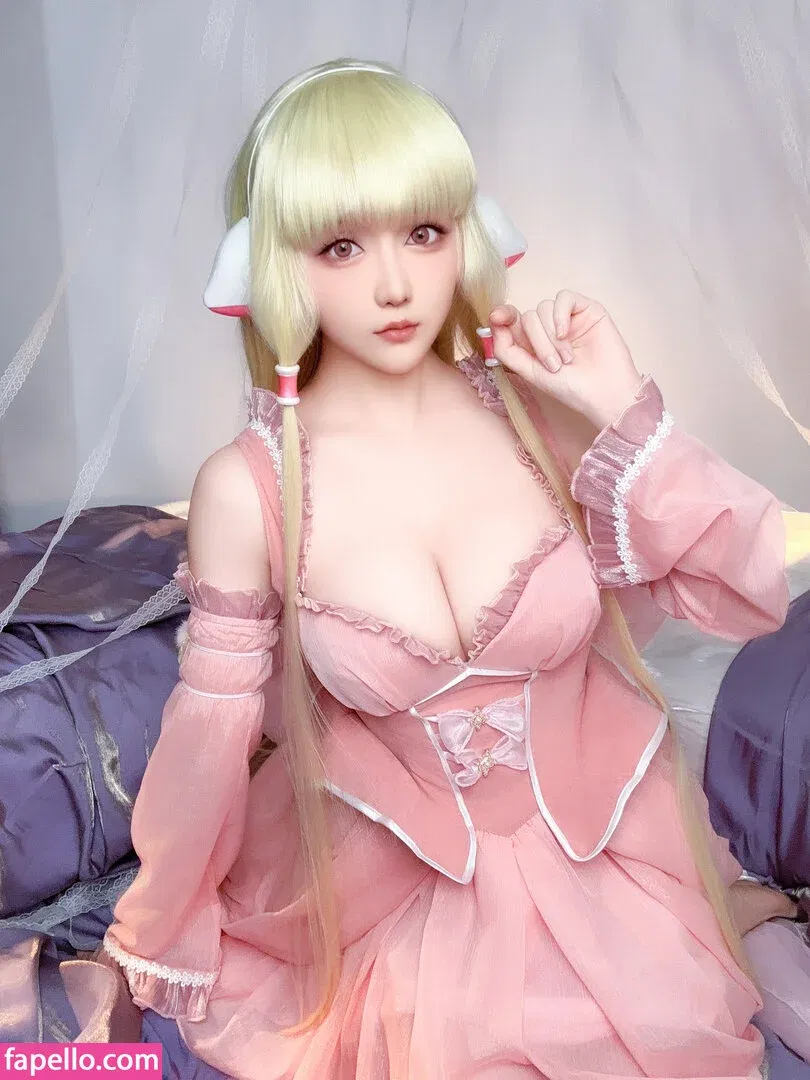 Hoshilily Onlyfans Photo Gallery 