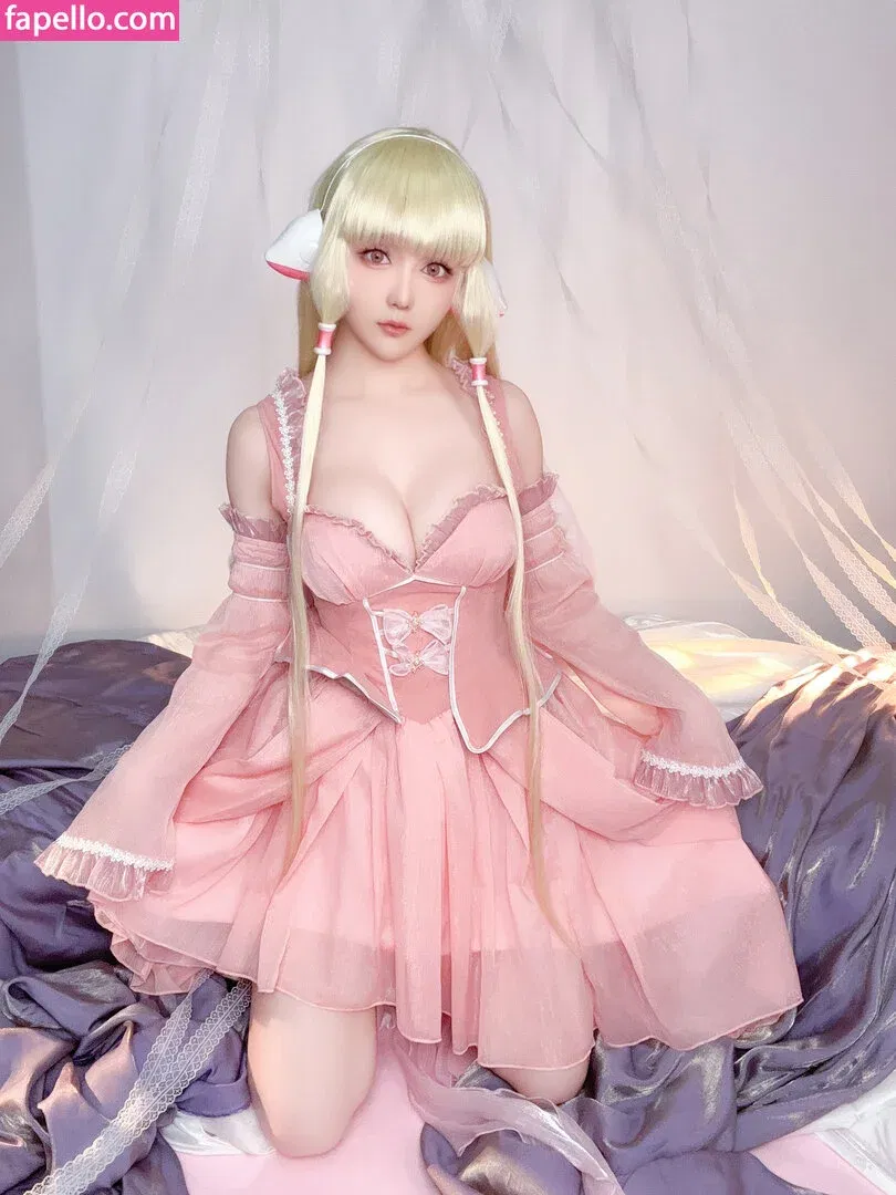 Hoshilily Onlyfans Photo Gallery 