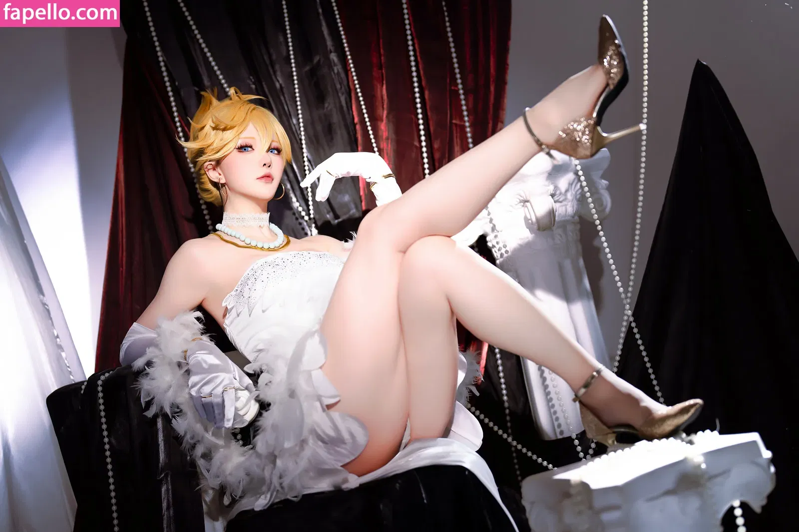 Hoshilily Onlyfans Photo Gallery 