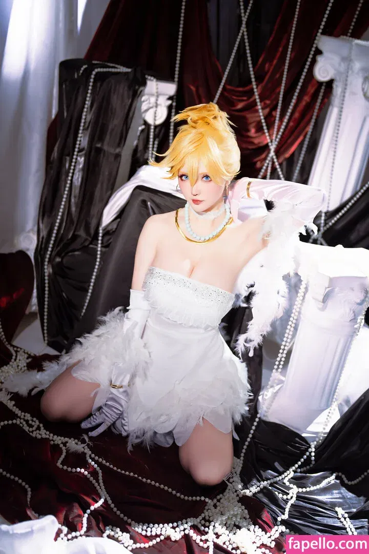 Hoshilily Onlyfans Photo Gallery 