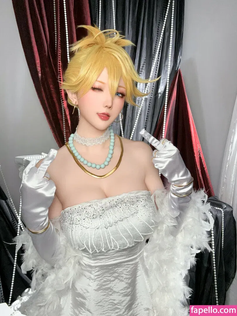 Hoshilily Onlyfans Photo Gallery 