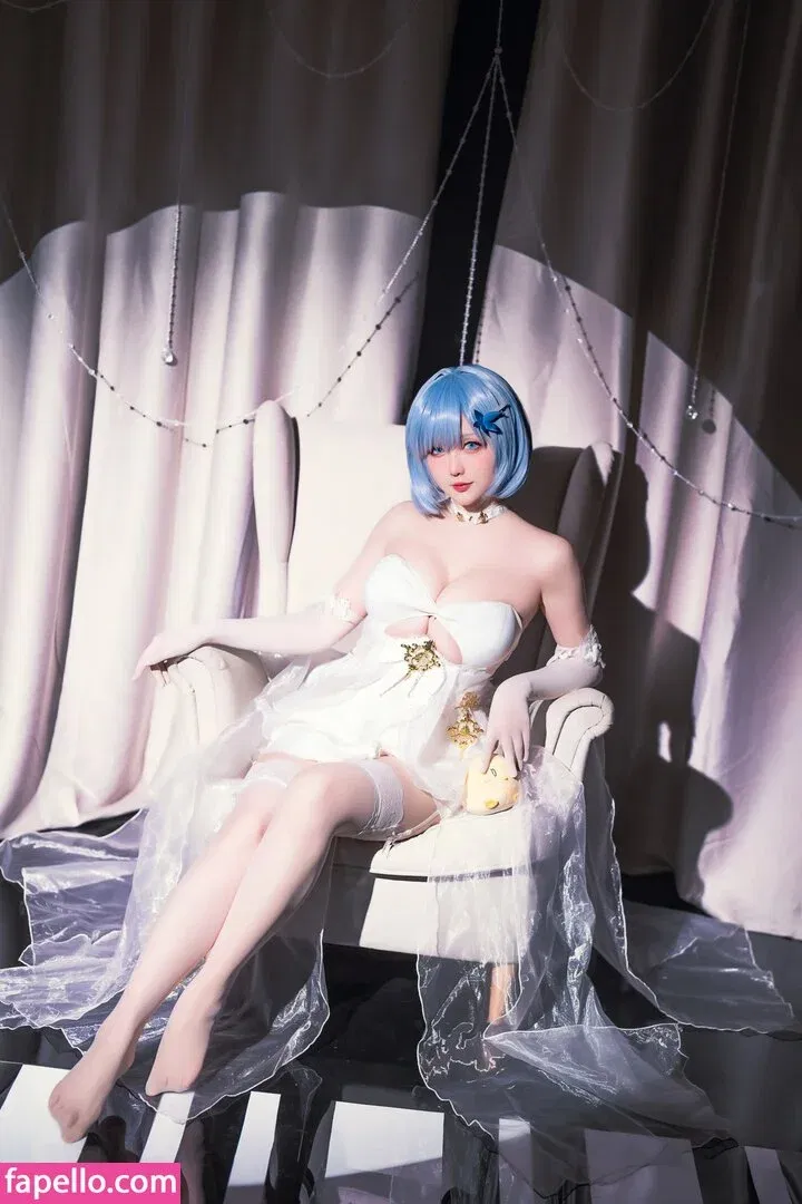 Hoshilily Onlyfans Photo Gallery 