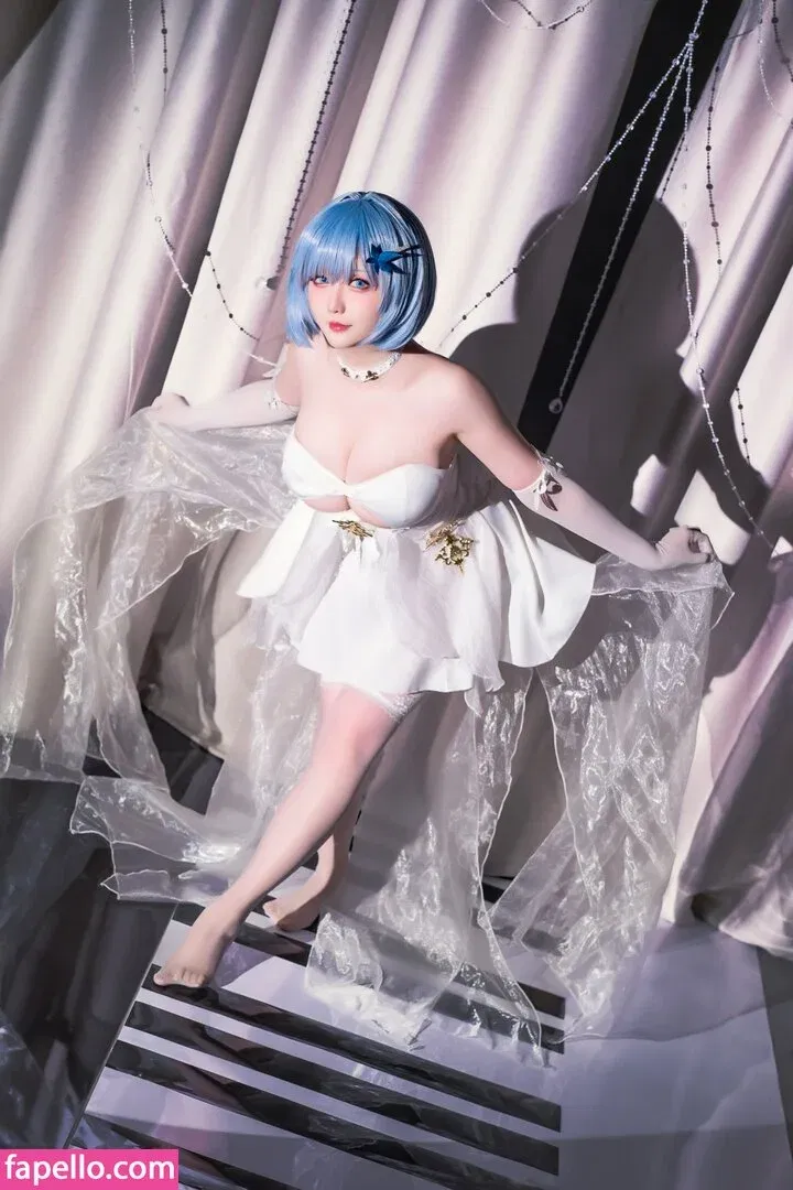 Hoshilily Onlyfans Photo Gallery 