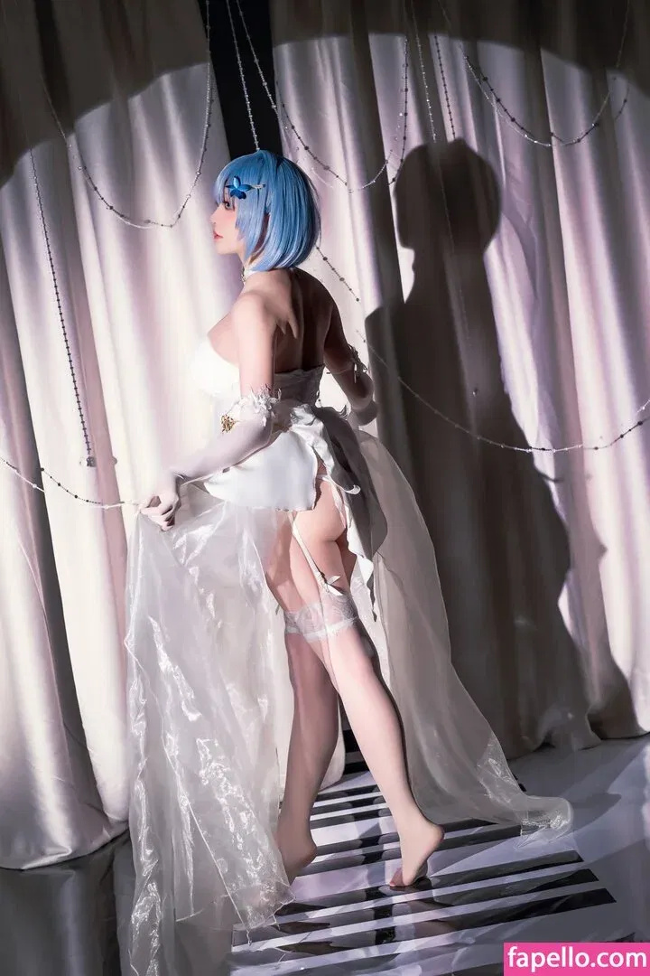 Hoshilily Onlyfans Photo Gallery 