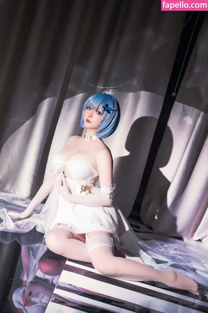 Hoshilily Onlyfans Photo Gallery 