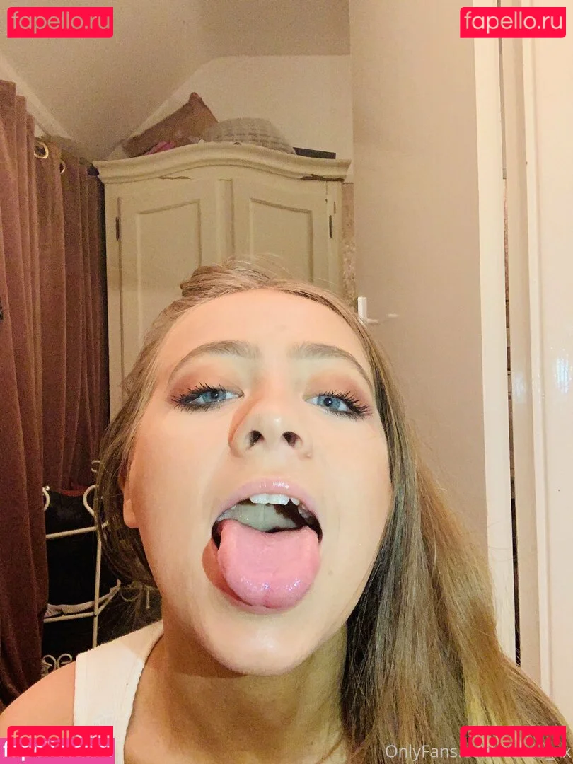 Cara Arabella Onlyfans Photo Gallery 