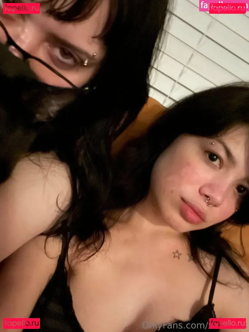 xx.alexis Onlyfans Photo Gallery 