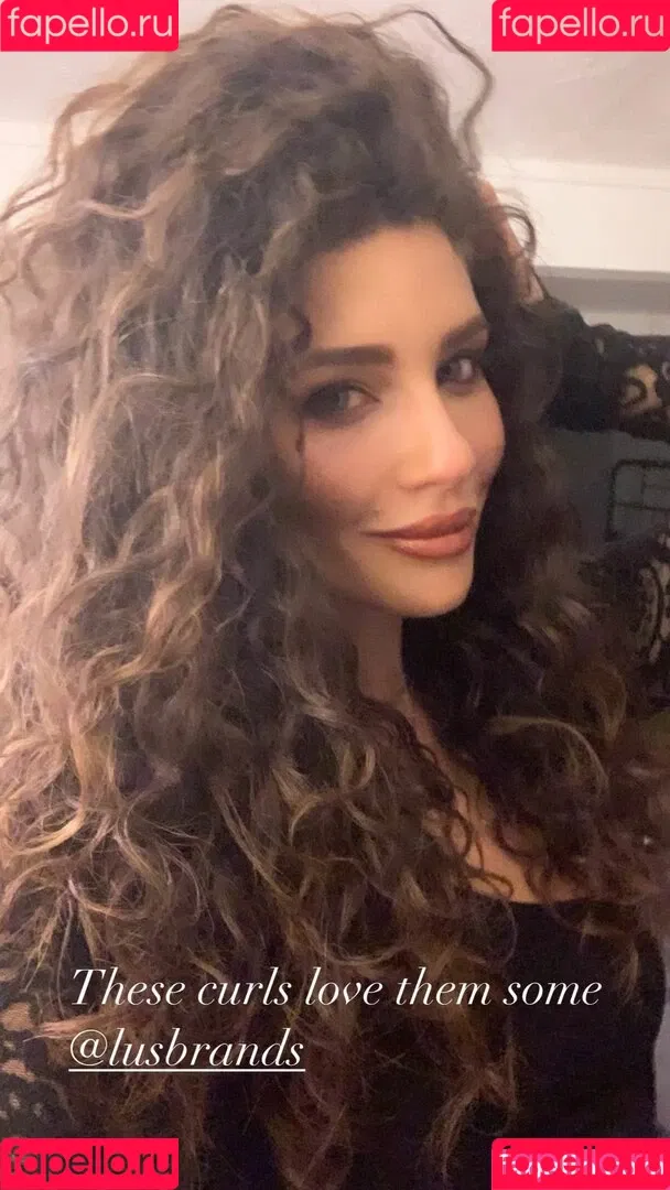 Juliana Harkavy Onlyfans Photo Gallery 