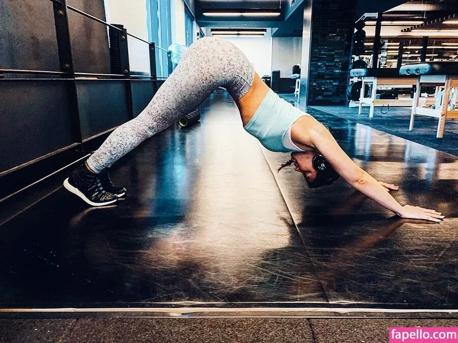 Juliana Harkavy Onlyfans Photo Gallery 