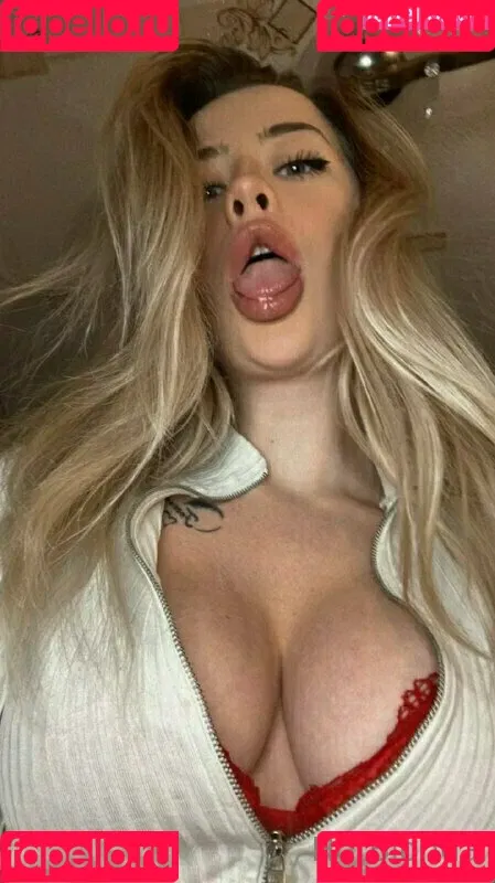 hot_blonda Onlyfans Photo Gallery 