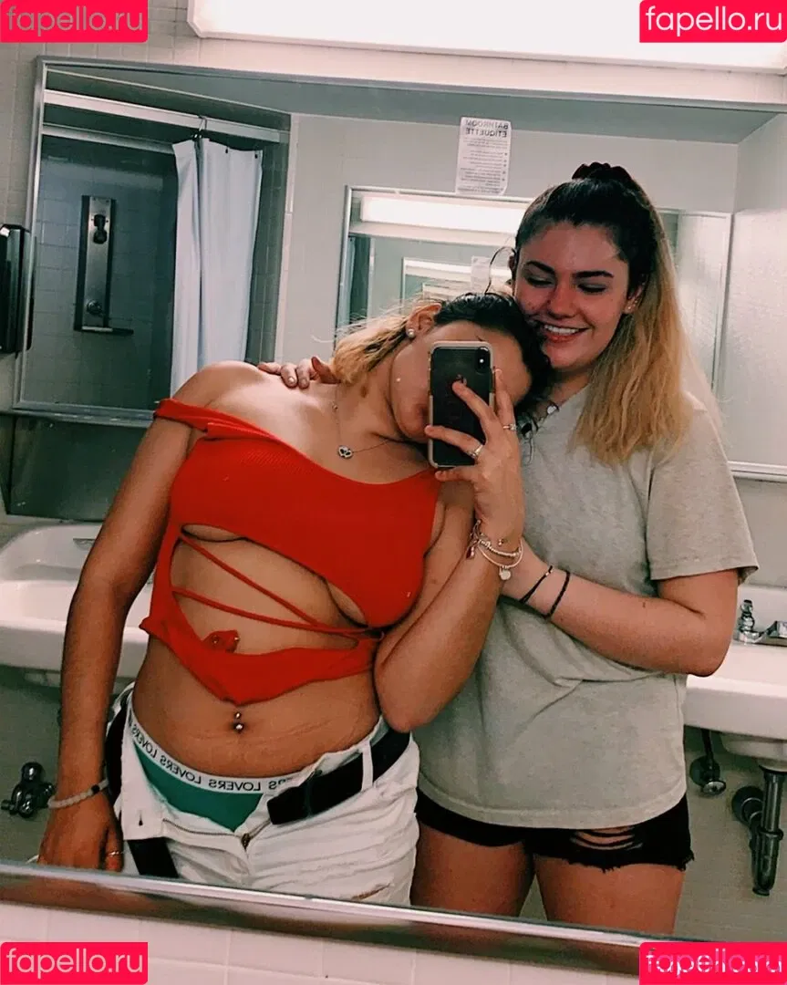 Hannah M Onlyfans Photo Gallery 