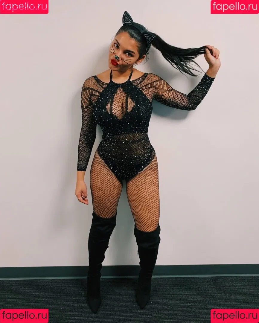 Hannah M Onlyfans Photo Gallery 