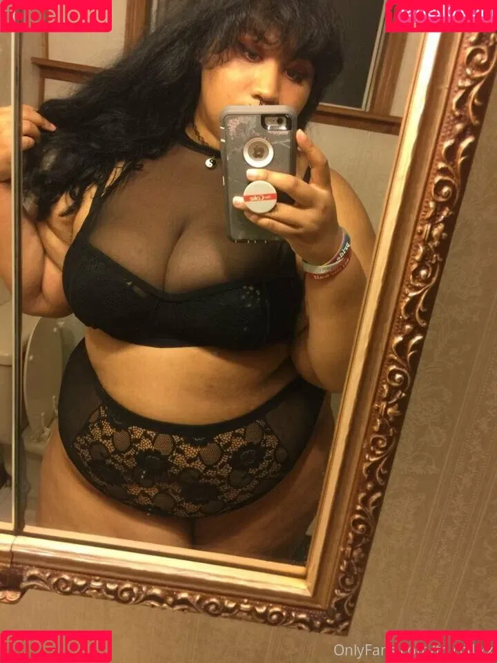 thiccflixx Onlyfans Photo Gallery 