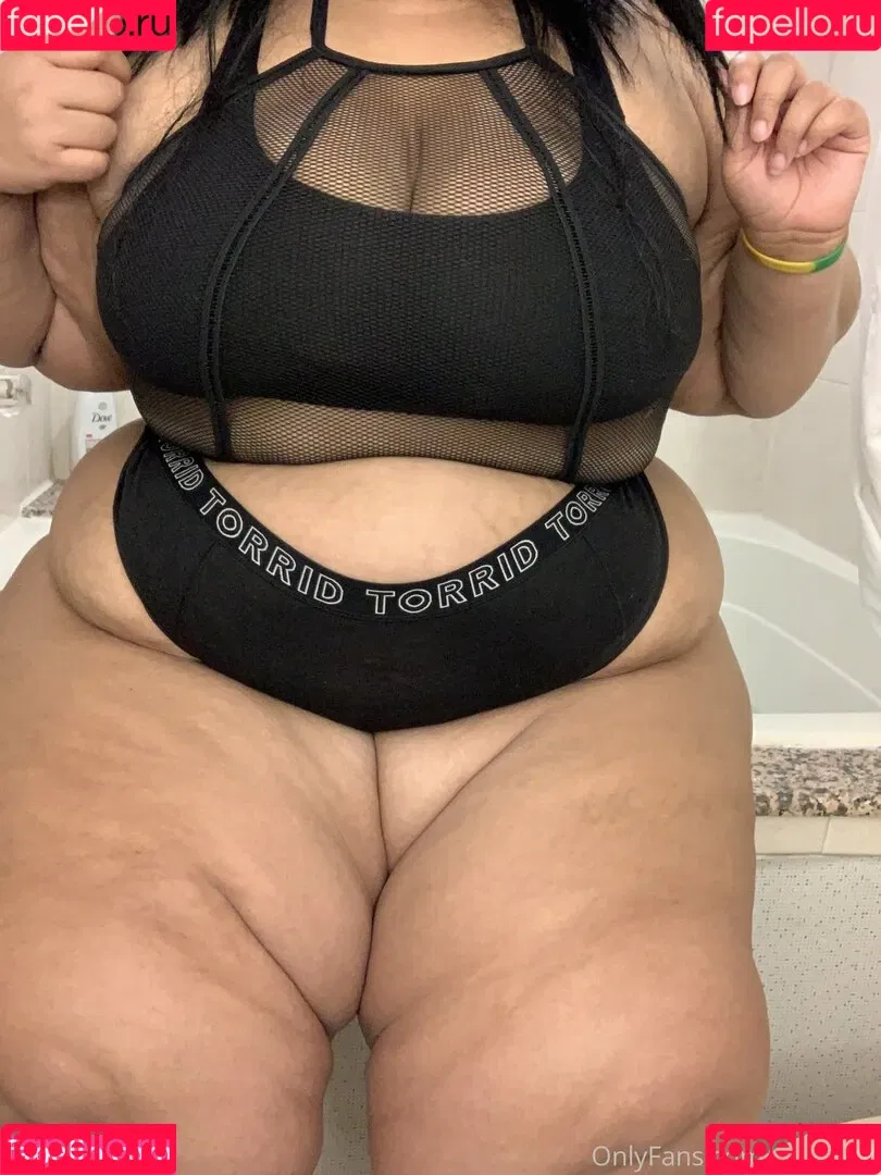 thiccflixx Onlyfans Photo Gallery 