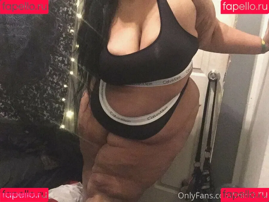 thiccflixx Onlyfans Photo Gallery 