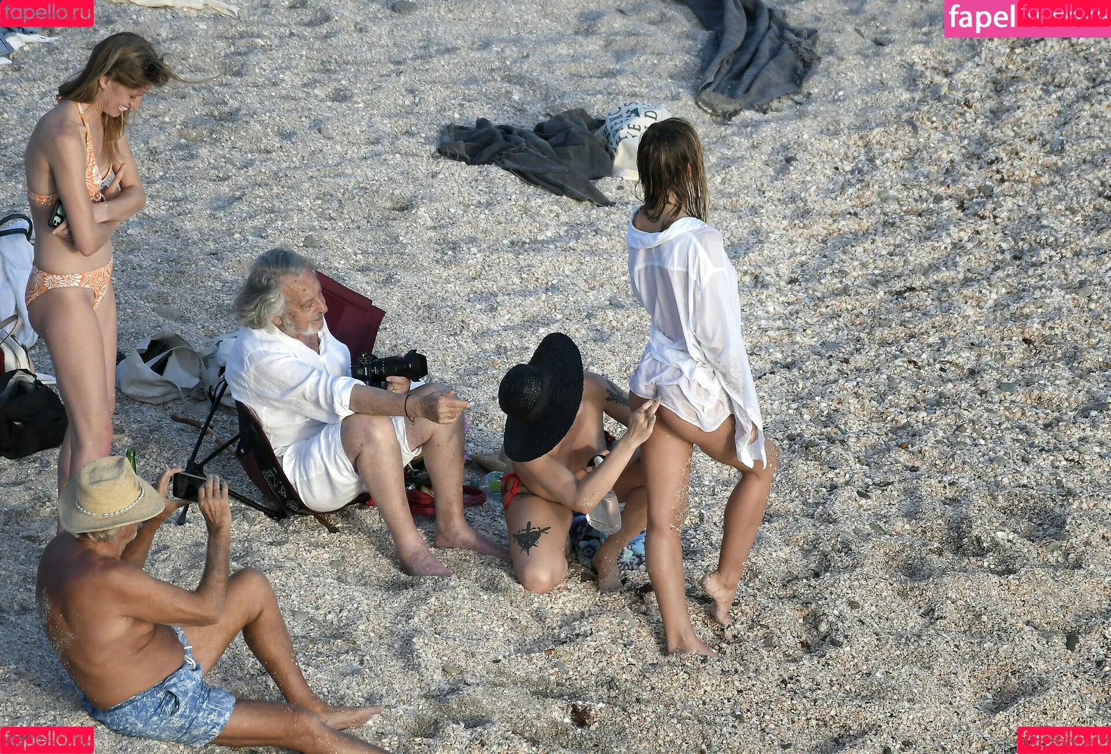 Alexis Ren Onlyfans Photo Gallery 