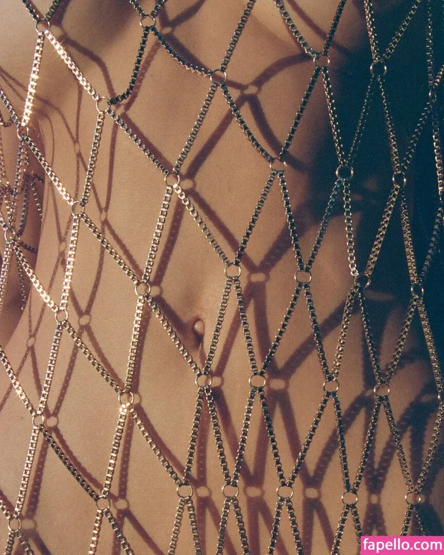 Alexis Ren Onlyfans Photo Gallery 