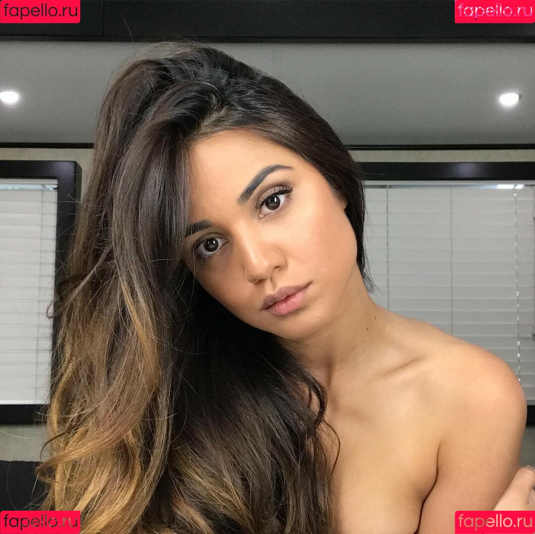 Summer Bishil Nude Onlyfans Photo 13
