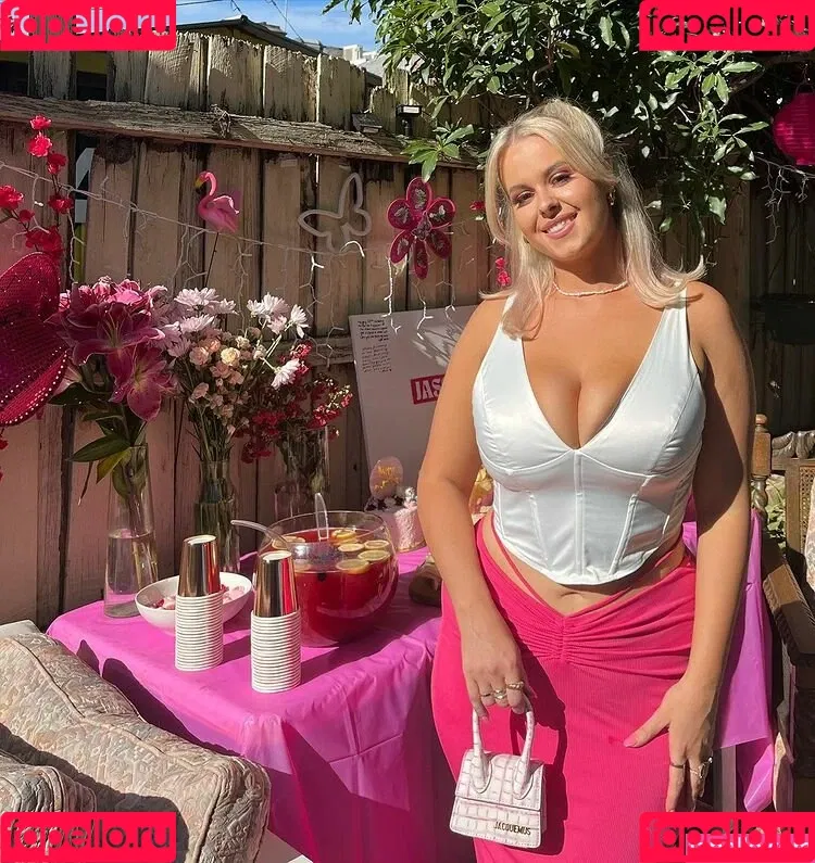 Jasmine Ramage Onlyfans Photo Gallery 
