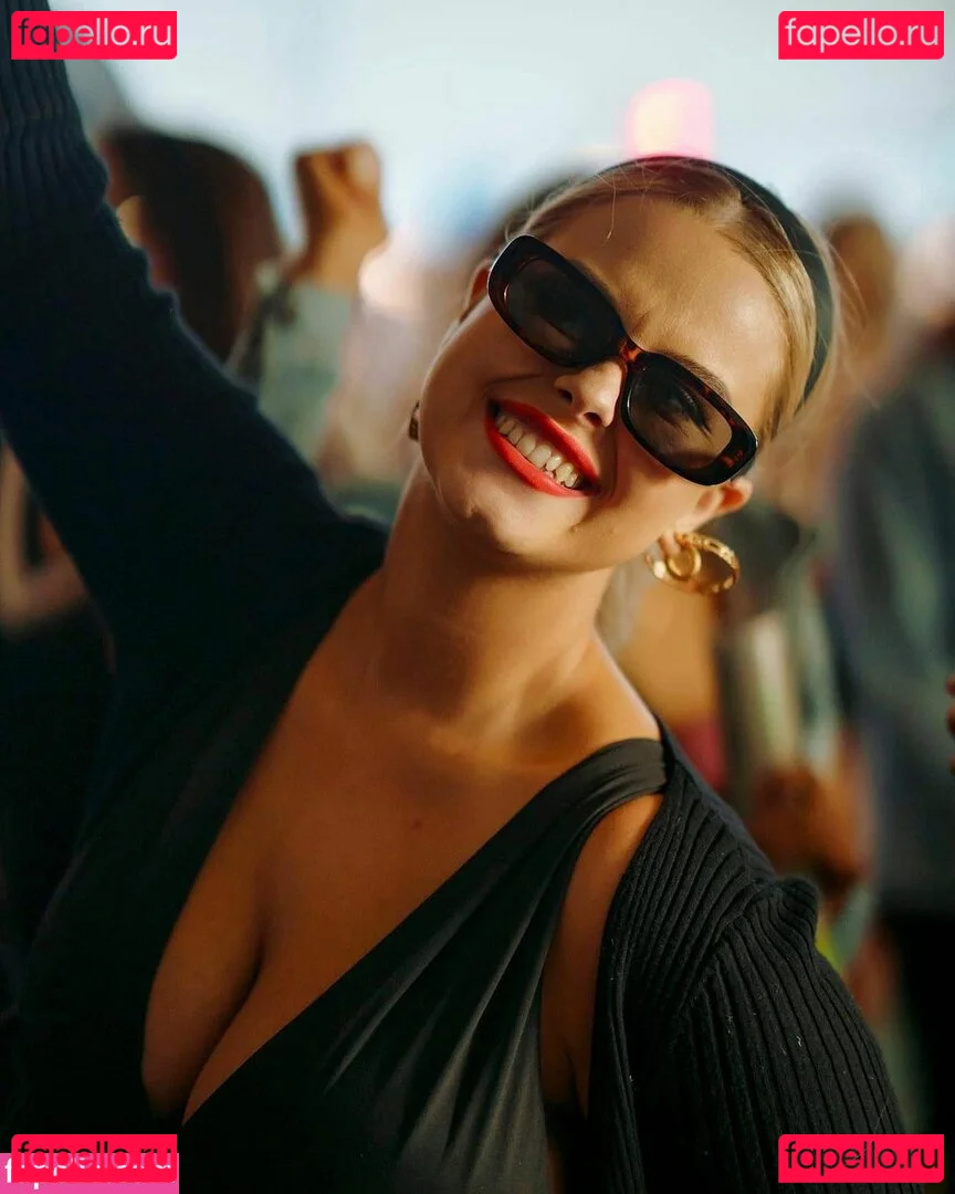 Jasmine Ramage Onlyfans Photo Gallery 