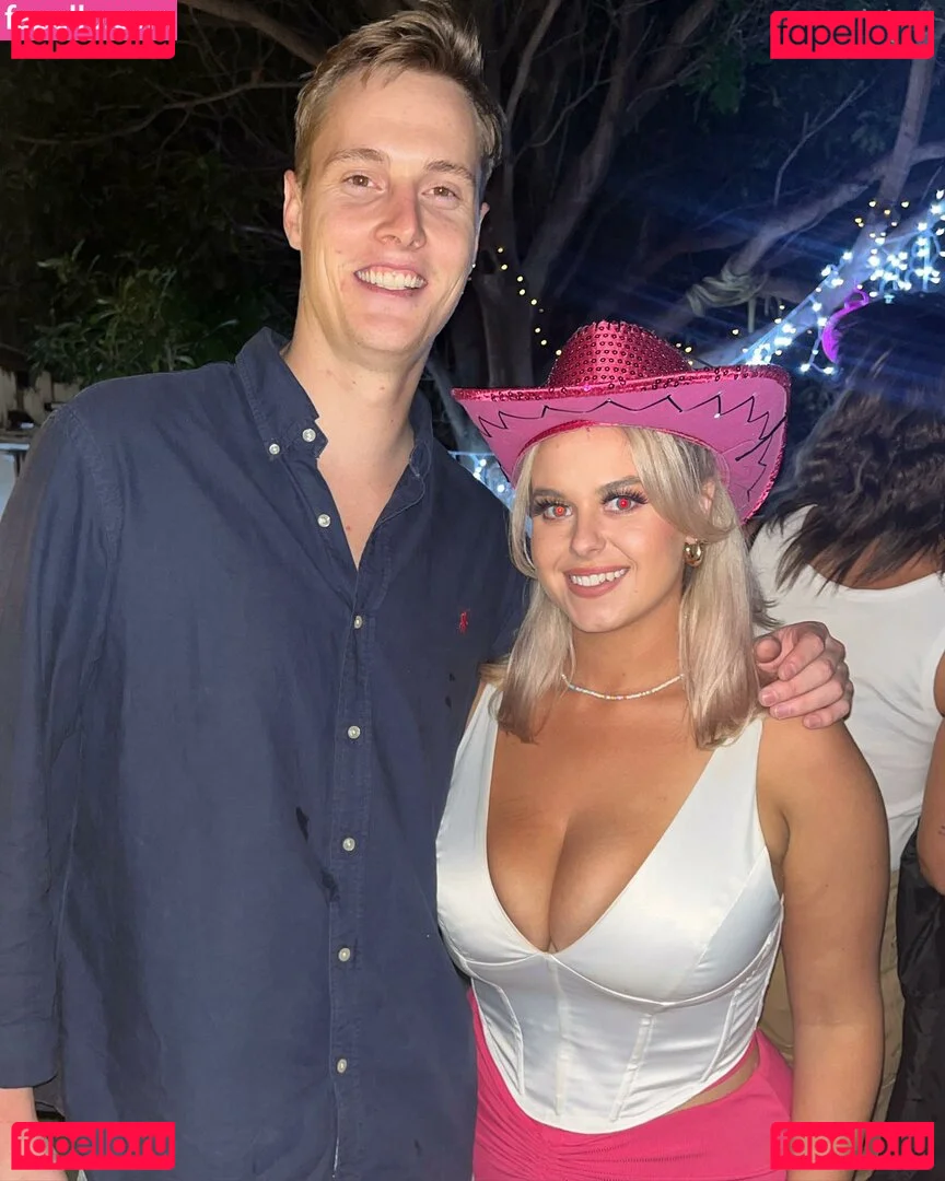 Jasmine Ramage Onlyfans Photo Gallery 