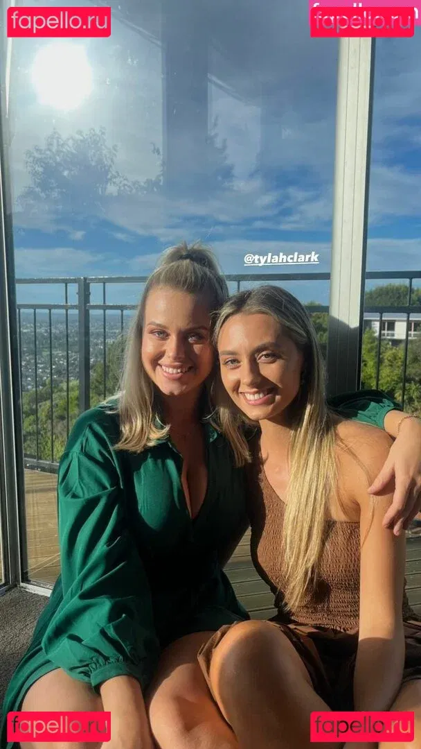 Jasmine Ramage Onlyfans Photo Gallery 