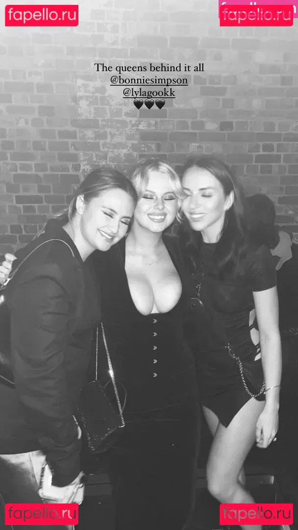 Jasmine Ramage Onlyfans Photo Gallery 