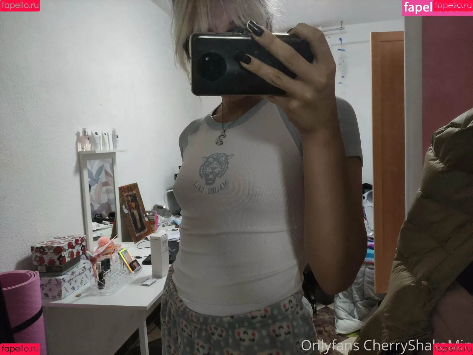 CherryShakeMin Onlyfans Photo Gallery 