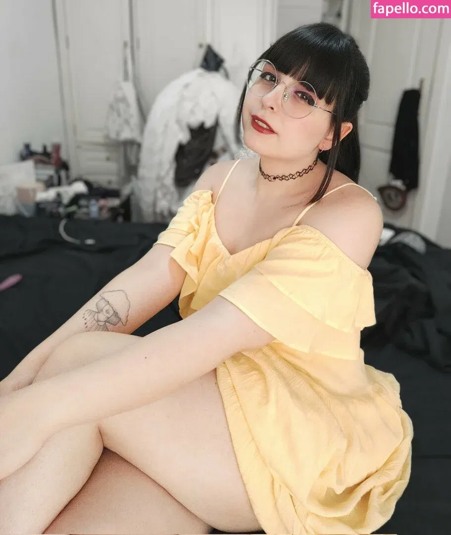 CherryShakeMin Onlyfans Photo Gallery 