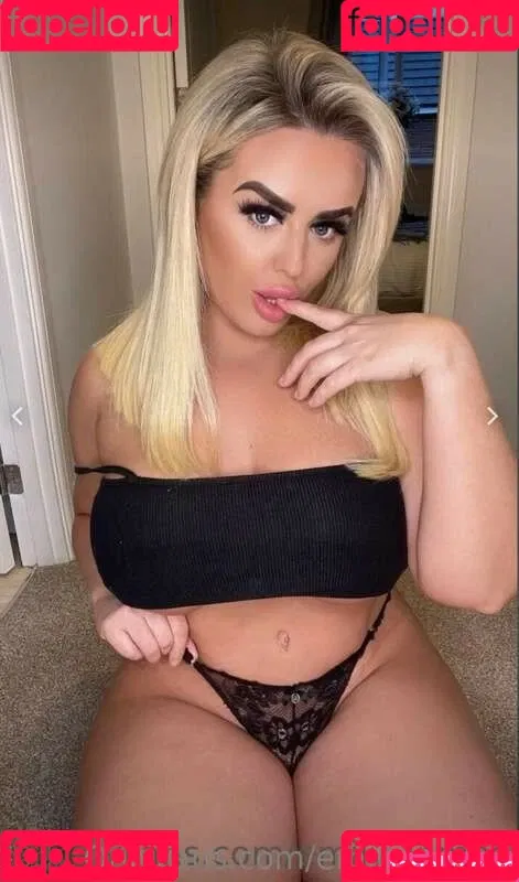 Emily_jones Onlyfans Photo Gallery 
