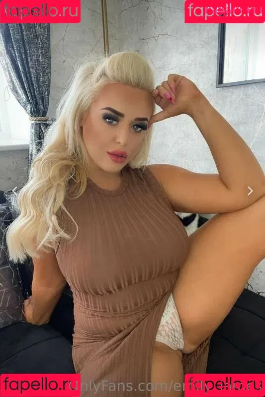 Emily_jones Onlyfans Photo Gallery 