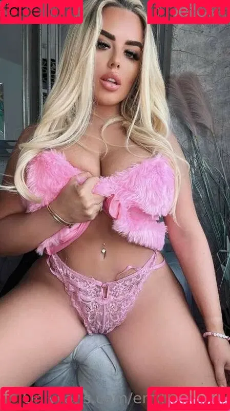 Emily_jones Onlyfans Photo Gallery 