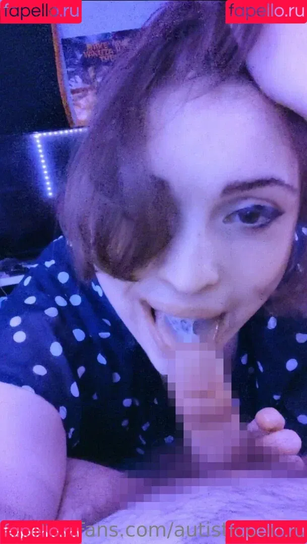autisticboobs Onlyfans Photo Gallery 