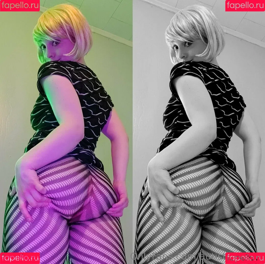 autisticboobs Onlyfans Photo Gallery 