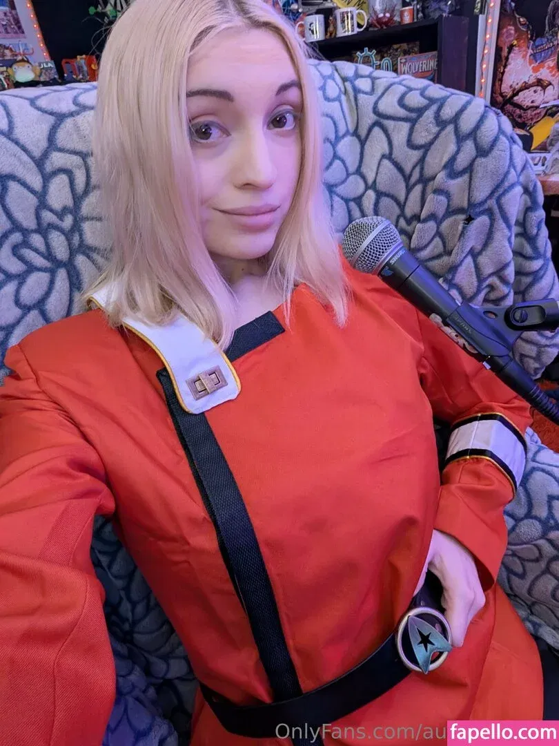 autisticboobs Onlyfans Photo Gallery 