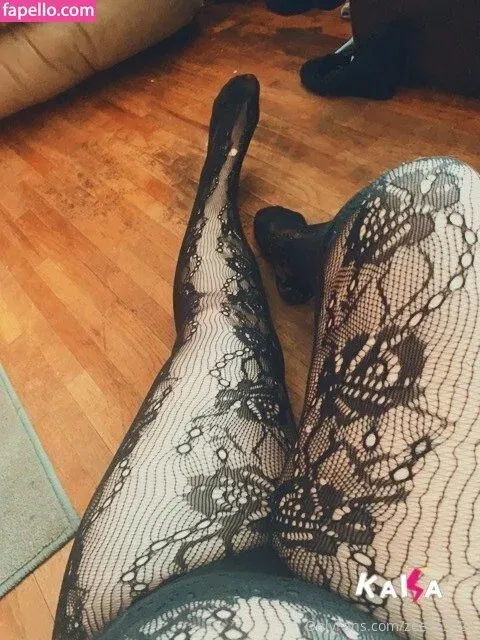 zee765420 Onlyfans Photo Gallery 