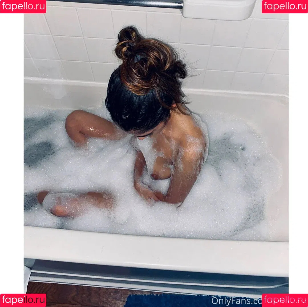 Rani Kaur Onlyfans Photo Gallery 