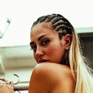 Paula Dinamicah Onlyfans Photo Gallery 