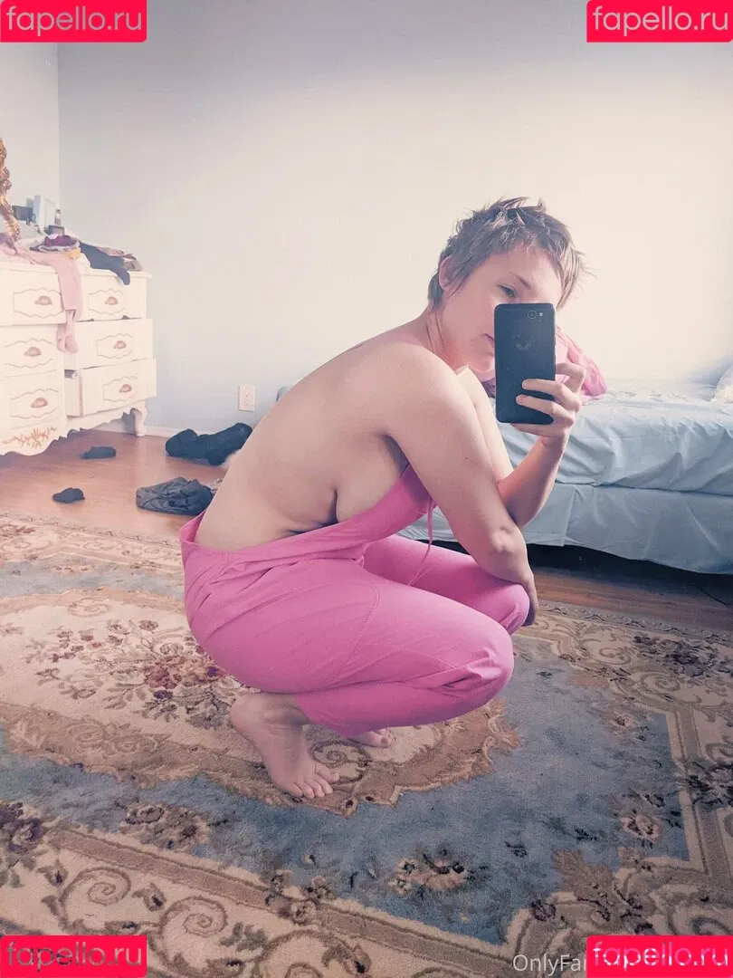 Simrell Onlyfans Photo Gallery 