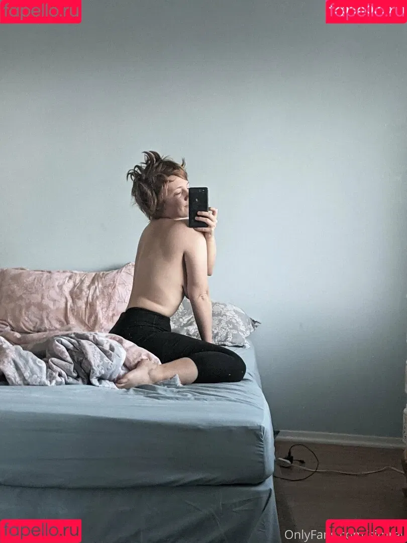 Simrell Onlyfans Photo Gallery 