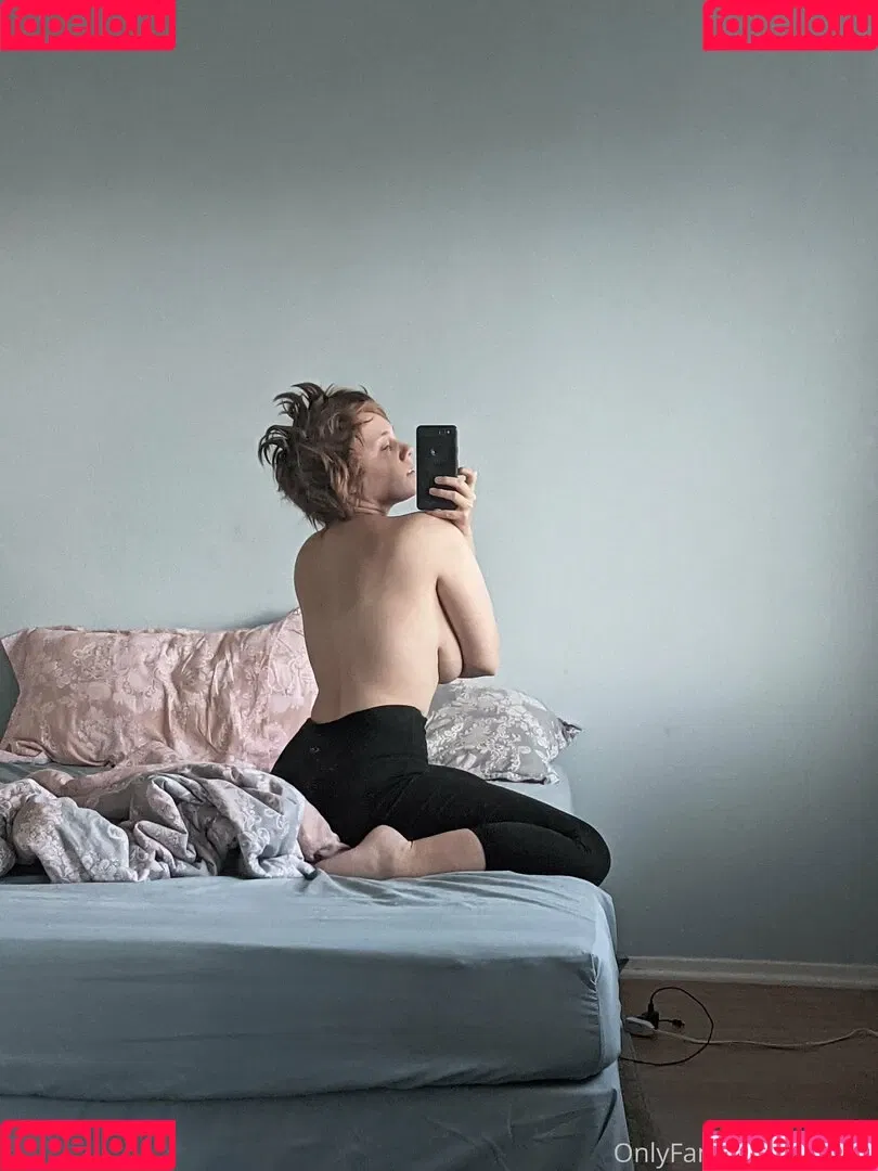 Simrell Onlyfans Photo Gallery 