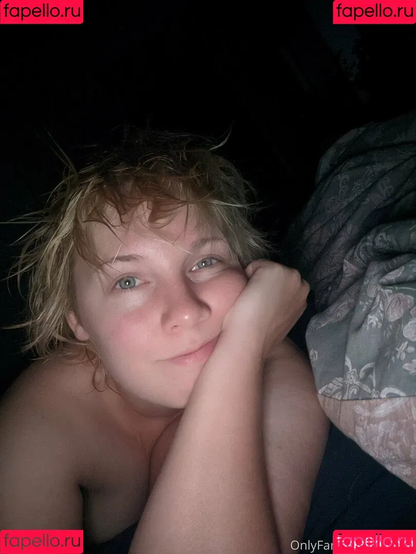 Simrell Onlyfans Photo Gallery 