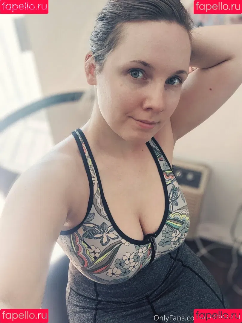 Simrell Onlyfans Photo Gallery 