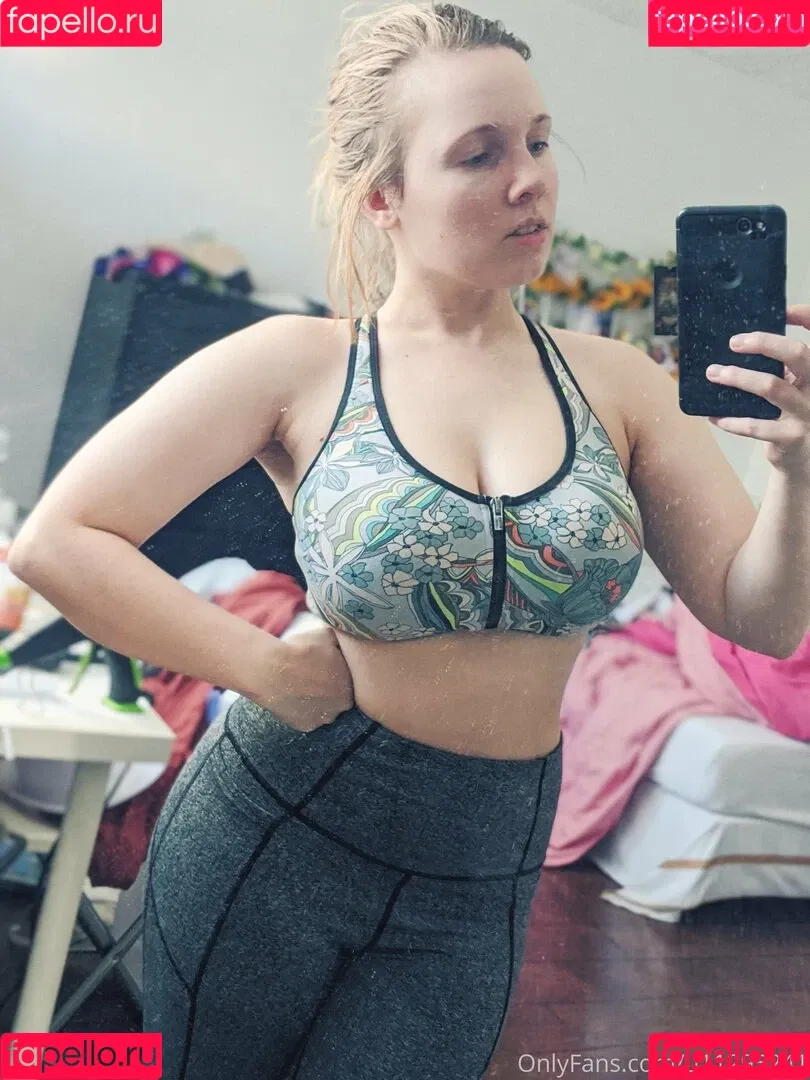 Simrell Onlyfans Photo Gallery 