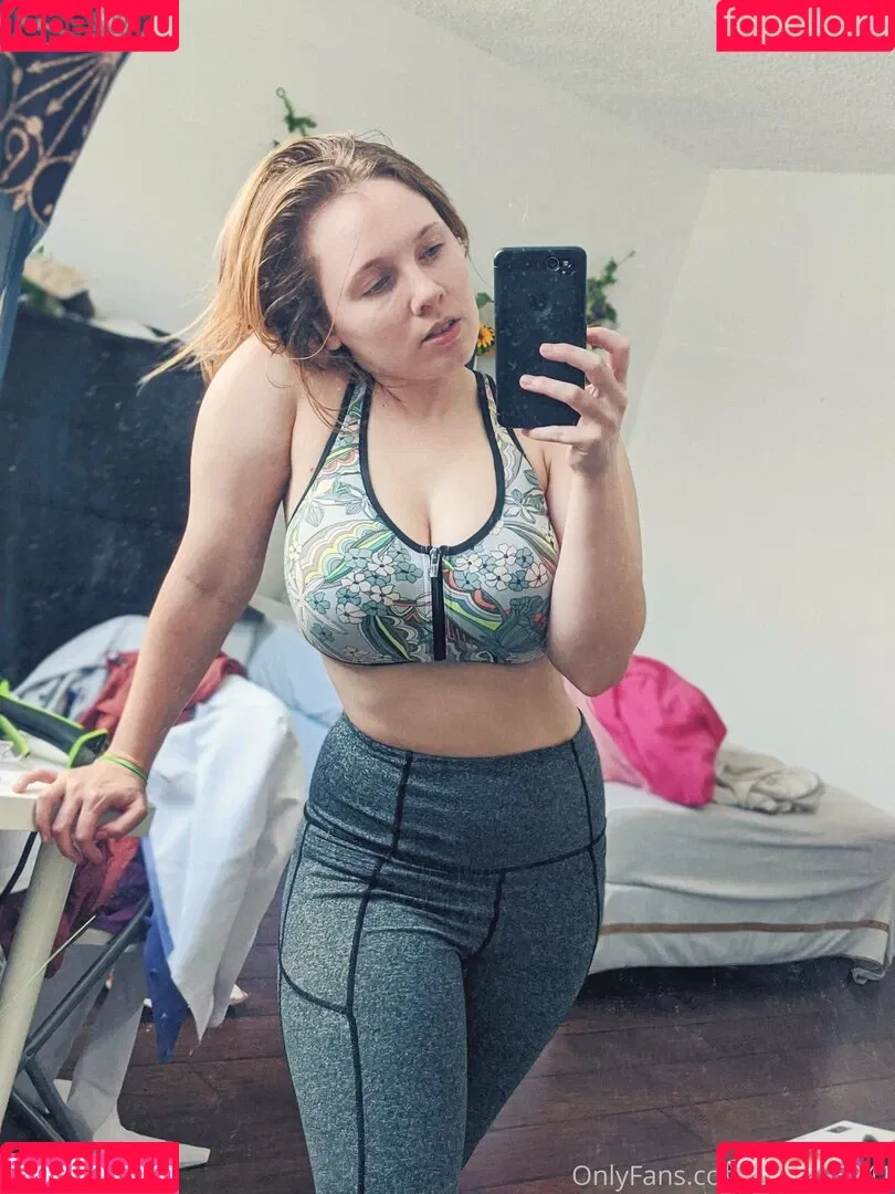 Simrell Onlyfans Photo Gallery 