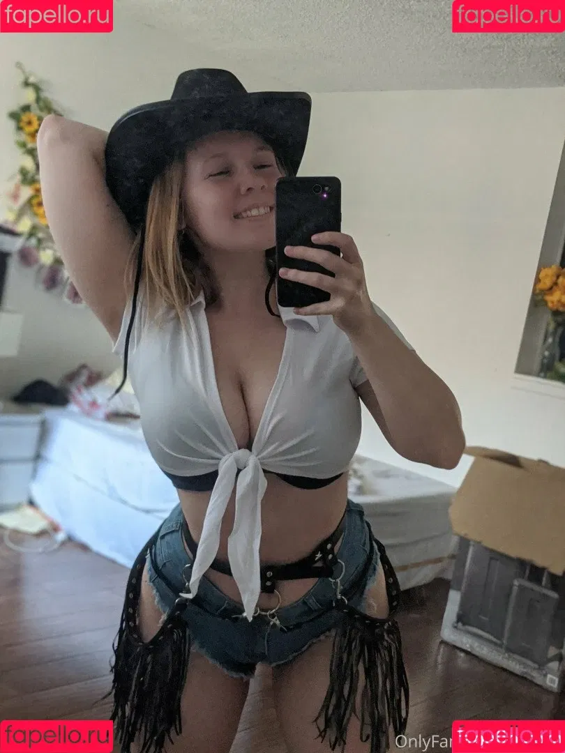 Simrell Onlyfans Photo Gallery 