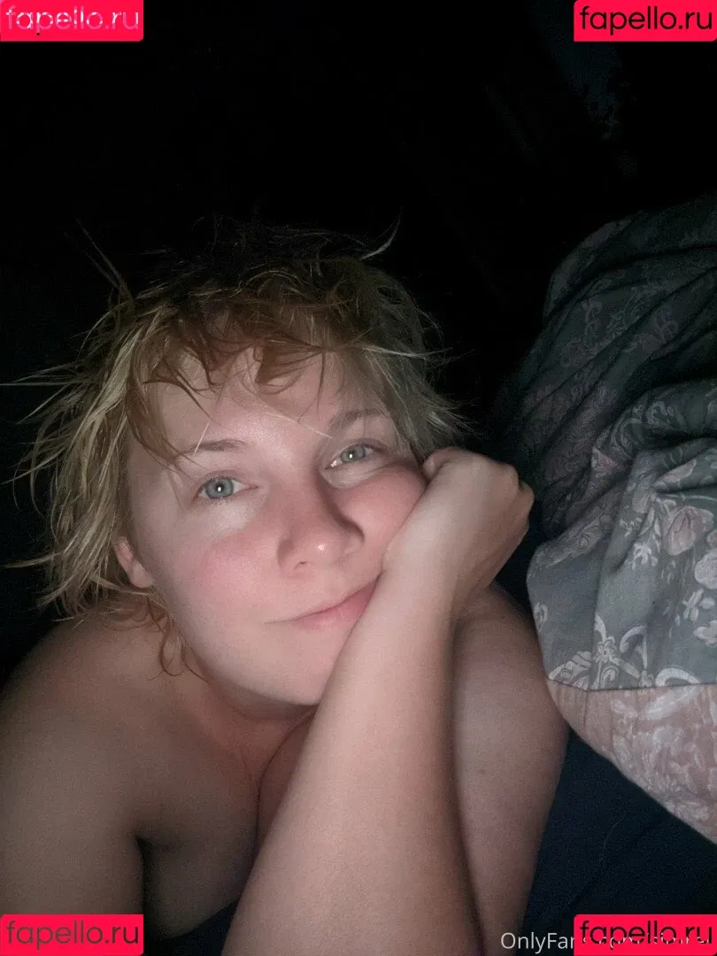 Simrell Onlyfans Photo Gallery 