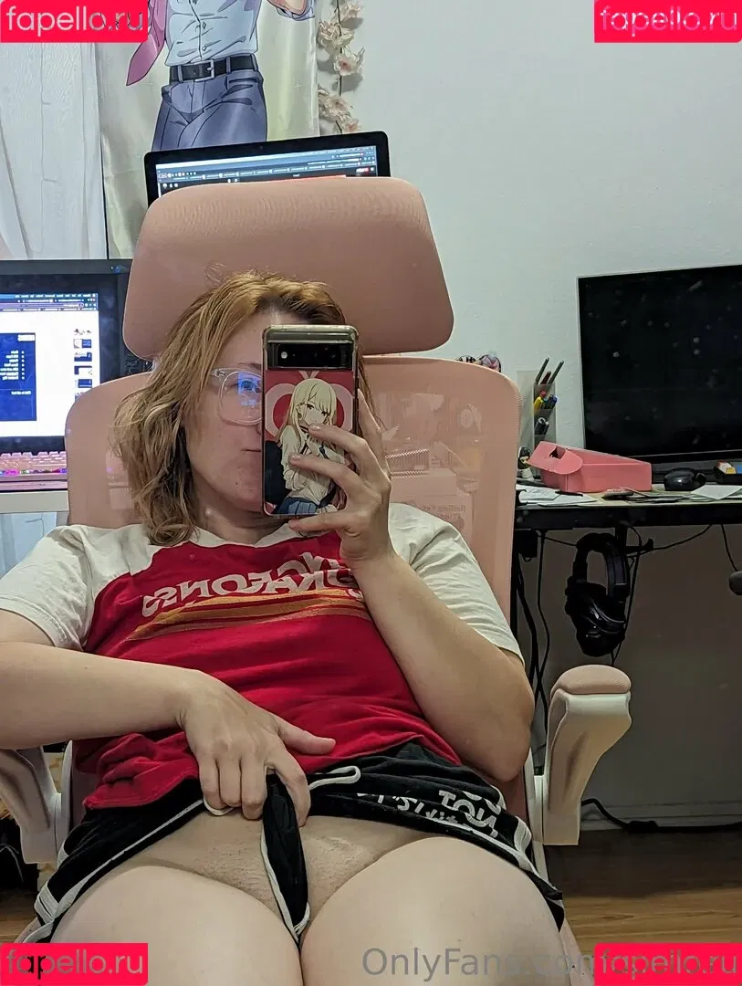 Simrell Onlyfans Photo Gallery 